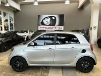 Usata Smart ForFour Prime 90 CV (66 kW) 2018 Oro Utilitaria