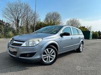 Usata Opel Astra Enjoy 116 CV (85 kW) 2008 Station wagon