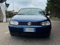Usata VW Golf IV 101 CV (74 kW) 2003 Blu Berlina