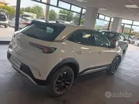 Usata Opel Mokka Edition 110 CV (80 kW) 2023 Bianco SUV