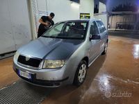 Usata Skoda Fabia 2002 Grigio Utilitaria