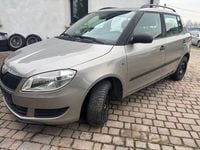 Usata Skoda Fabia 86 CV (63 kW) 2014 Gray Berlina