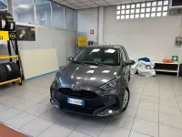 Usata Toyota Yaris Hybrid Active 92 CV (67 kW) 2025 Grigio Berlina