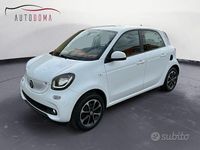 Usata Smart ForFour Passion 71 CV (52 kW) 2015 Bianco Utilitaria