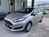 Usata Ford Fiesta Business Edition 60 CV (44 kW) 2016 Grigio Berlina