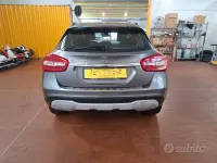 Usata Mercedes GLA180 Premium 109 CV (80 kW) 2018 Grigio SUV