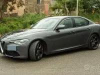 Usata Alfa Romeo Giulia 210 CV (154 kW) 2017 Grigio Berlina