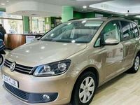 Usata VW Touran Comfortline 105 CV (77 kW) 2015 Grigio Monovolume