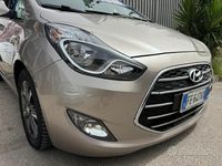 Usata Hyundai ix20 Xpossible 90 CV (66 kW) 2016 Grigio Utilitaria