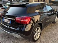 Usata Mercedes GLA180 122 CV (89 kW) 2018 Nero SUV
