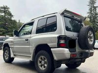 Usata Mitsubishi Pajero 115 CV (84 kW) 2001 Argento SUV