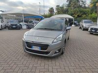 Usata Peugeot 5008 Business-Line 163 CV (119 kW) 2015 Grigio Monovolume