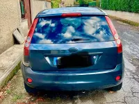 Usata Ford Fiesta 75 CV (55 kW) 2006 Grigio Utilitaria