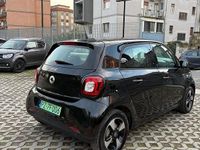 Usata Smart ForFour Electric Drive Passion 40 kW (55 CV) 2022 Nero Berlina
