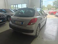 Usata Peugeot 207 73 CV (53 kW) 2010 Grigio Berlina