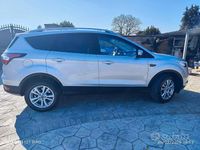 Usata Ford Kuga 120 CV (88 kW) 2019 Grigio SUV