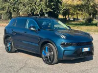 Usata Lynk & Co 01 179 CV (131 kW) 2023 Blu SUV
