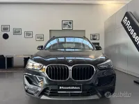 Käytetty BMW X1 Advantage 125 HP (91 kW) 2021 Musta Katumaasturi