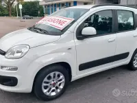 Usata Fiat Panda Lounge 69 CV (50 kW) 2019 Bianco Utilitaria