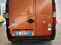 Usata Fiat Doblò 75 CV (55 kW) 2006 Arancione Monovolume