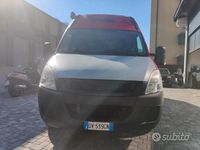 usata Iveco Daily camperizzato trasporto moto