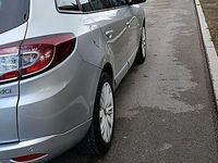 Usata Renault Mégane GrandTour LIMITED 110 CV (80 kW) 2015 Grigio Station wagon