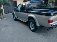 Usata Mitsubishi L 115 CV (84 kW) 2006 Cabrio