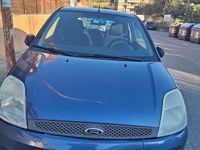 Usata Ford Fiesta 68 CV (50 kW) 2005 Blu Utilitaria