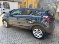 Usata Renault Captur Zen 101 CV (74 kW) 2022 Blu/azzurro SUV