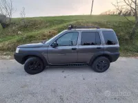 Usata Land Rover Freelander 111 CV (81 kW) 2003 Grigio SUV