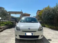 Usata Renault Clio III Dynamique 75 CV (55 kW) 2011 Bianco Berlina