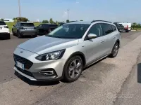 Usata Ford Focus ST-Line 125 CV (91 kW) 2020 Grigio Station wagon