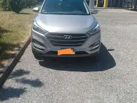 Usata Hyundai Tucson 132 CV (97 kW) 2016 Grigio SUV