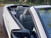 Usata Ford Mustang 150 CV (110 kW) 2006 Bianco Cabrio