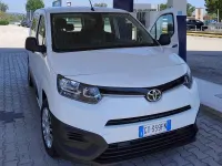 Usata Toyota Proace City City 101 CV (74 kW) 2023 Bianco Monovolume