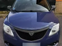 Usata Lancia Ypsilon 69 CV (50 kW) 2017 Bluazzurro Utilitaria