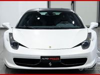 Usata Ferrari 458 566 CV (416 kW) 2011 Bianco Coupé