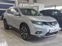 Używany Nissan X-Trail Tekna 131 KM (96 kW) 2015 Szary SUV