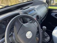 Usata Peugeot TePee Premium 75 CV (55 kW) 2011 Giallo Station wagon