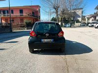 Usata Toyota Aygo 69 CV (50 kW) 2007 Nero Utilitaria
