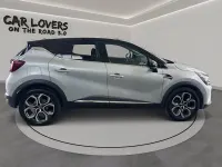 Usata Renault Captur Intens 101 CV (74 kW) 2021 Grigio chiaro SUV