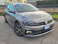 Usata VW Polo R-line 90 CV (66 kW) 2020 Grigio Utilitaria