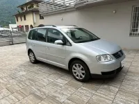 Usata VW Touran Trendline 105 CV (77 kW) 2005 Argento Monovolume