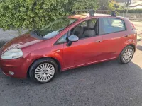 Usata Fiat Grande Punto Active 75 CV (55 kW) 2006 Rosso Utilitaria