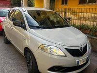 Usata Lancia Ypsilon 69 CV (50 kW) 2018 Grigio Utilitaria