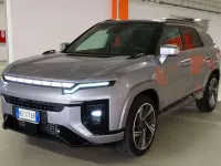 Usata KGM Actyon 163 CV (119 kW) 2026 Argento SUV