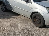 Usata Ford Fiesta 68 CV (50 kW) 2007 Grigio Utilitaria