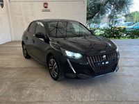 Usata Peugeot 208 Allure 101 CV (74 kW) 2024 Nero Utilitaria