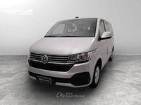 Usata VW Caravelle Comfortline 150 CV (110 kW) 2023 Argento Monovolume