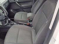 Usado VW Caddy Maxi 102 CV (75 kW) 2018 Blanco Monovolumen